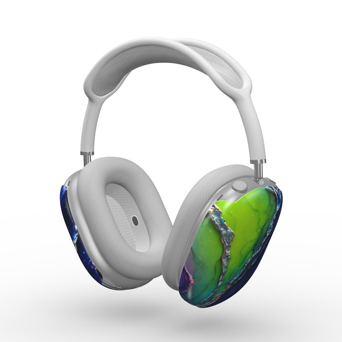 Apple AirPods Max Tough Case Aurora Heart